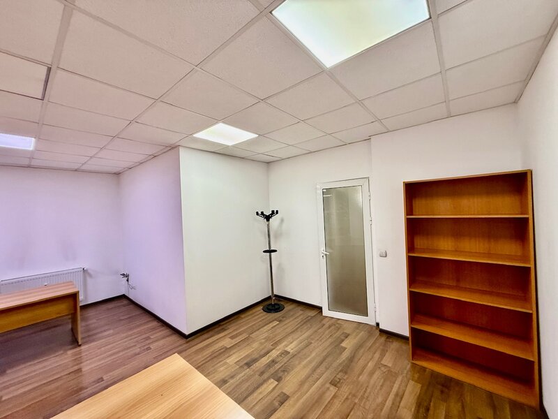 Unirii, Magazinul Zepter, cladire de birouri, et. 1.