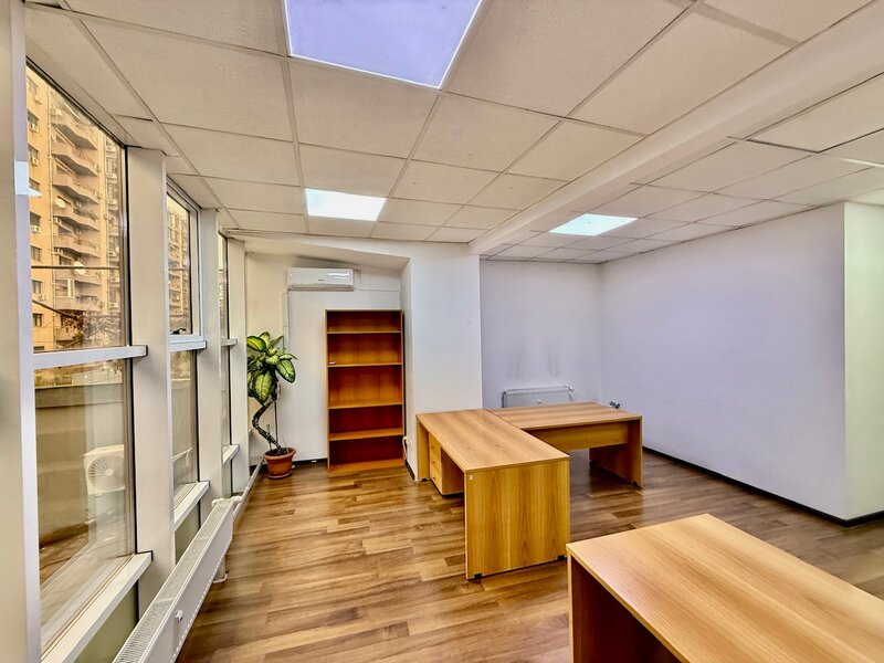 Unirii, Magazinul Zepter, cladire de birouri, et. 1.