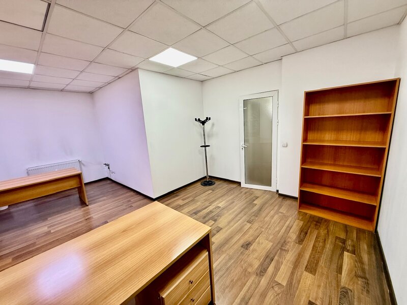 Unirii, Magazinul Zepter, cladire de birouri, et. 1.